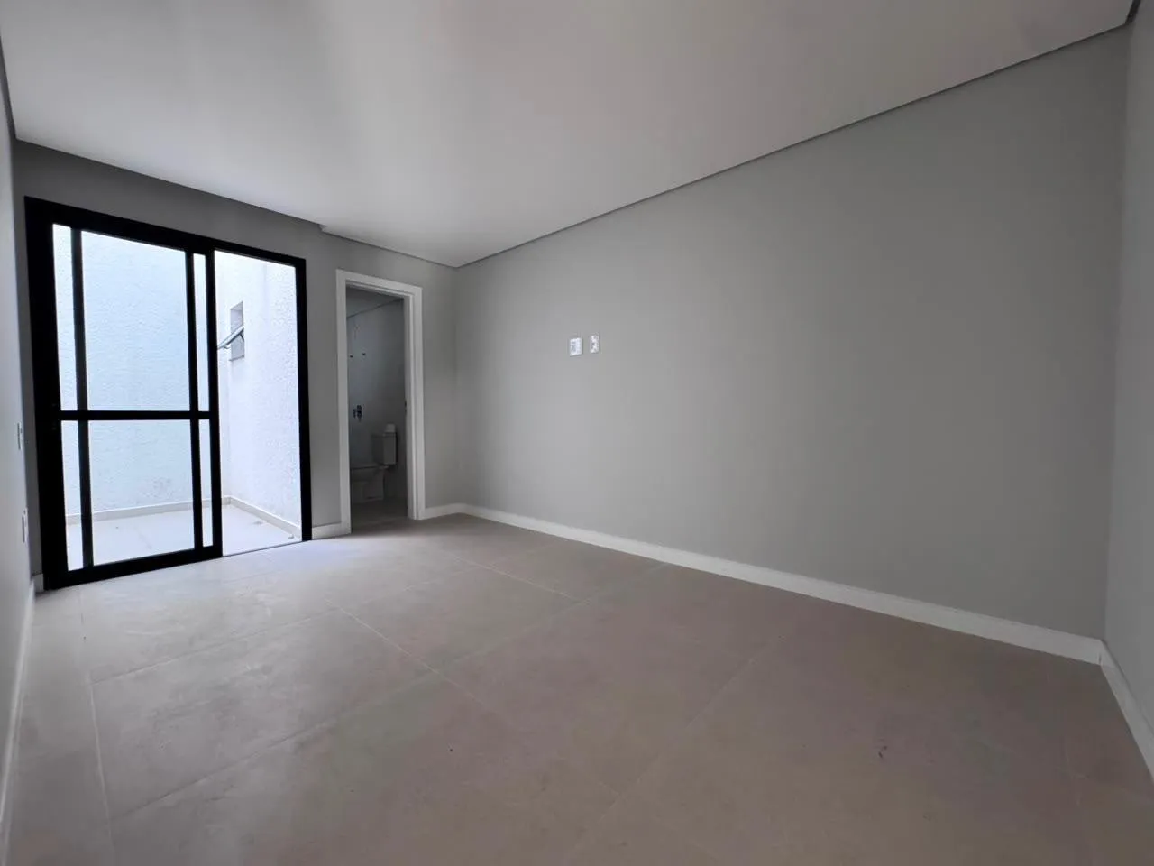 Imagem Apartamento à venda com 97.47m2 por R$ 1.050.000,00