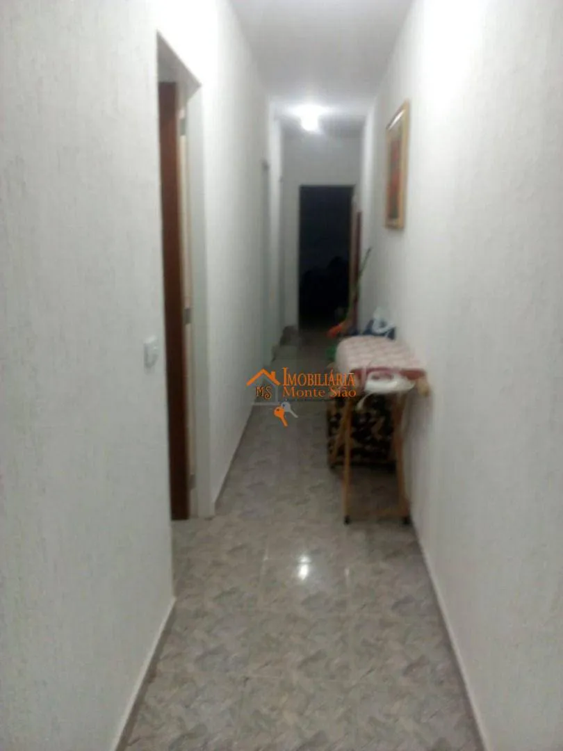 Imagem Casa com 3 dormitórios à venda, 125 m² por R$ 250.000,00 - Recreio São Jorge - Guarulhos/SP