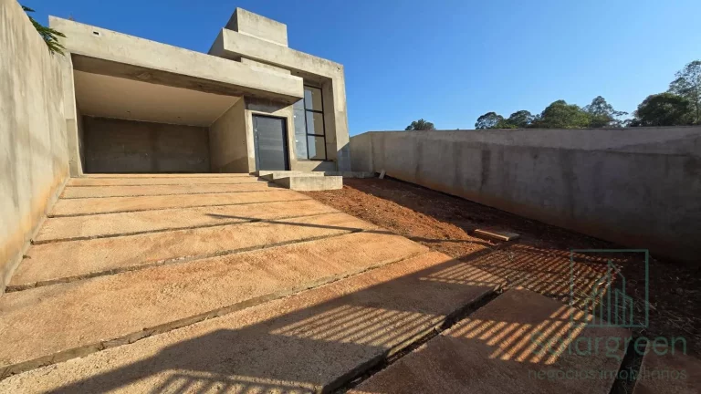 Imagem Casa 3 dormitórios, sendo 2 suítes, área gourmet e piscina em Mairiporã