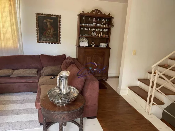 Imagem Casa em Condomínio!