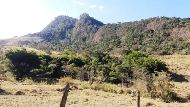 Imagem Chácara à venda Zona Rural, Cruzeiro - SP