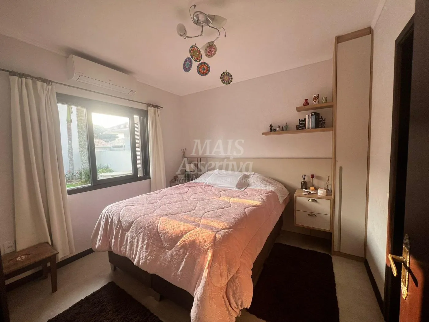 Imagem ExcelenteCasa à venda em Xangri-Lá/RS - 3 Dormitórios, 1 Suíte
