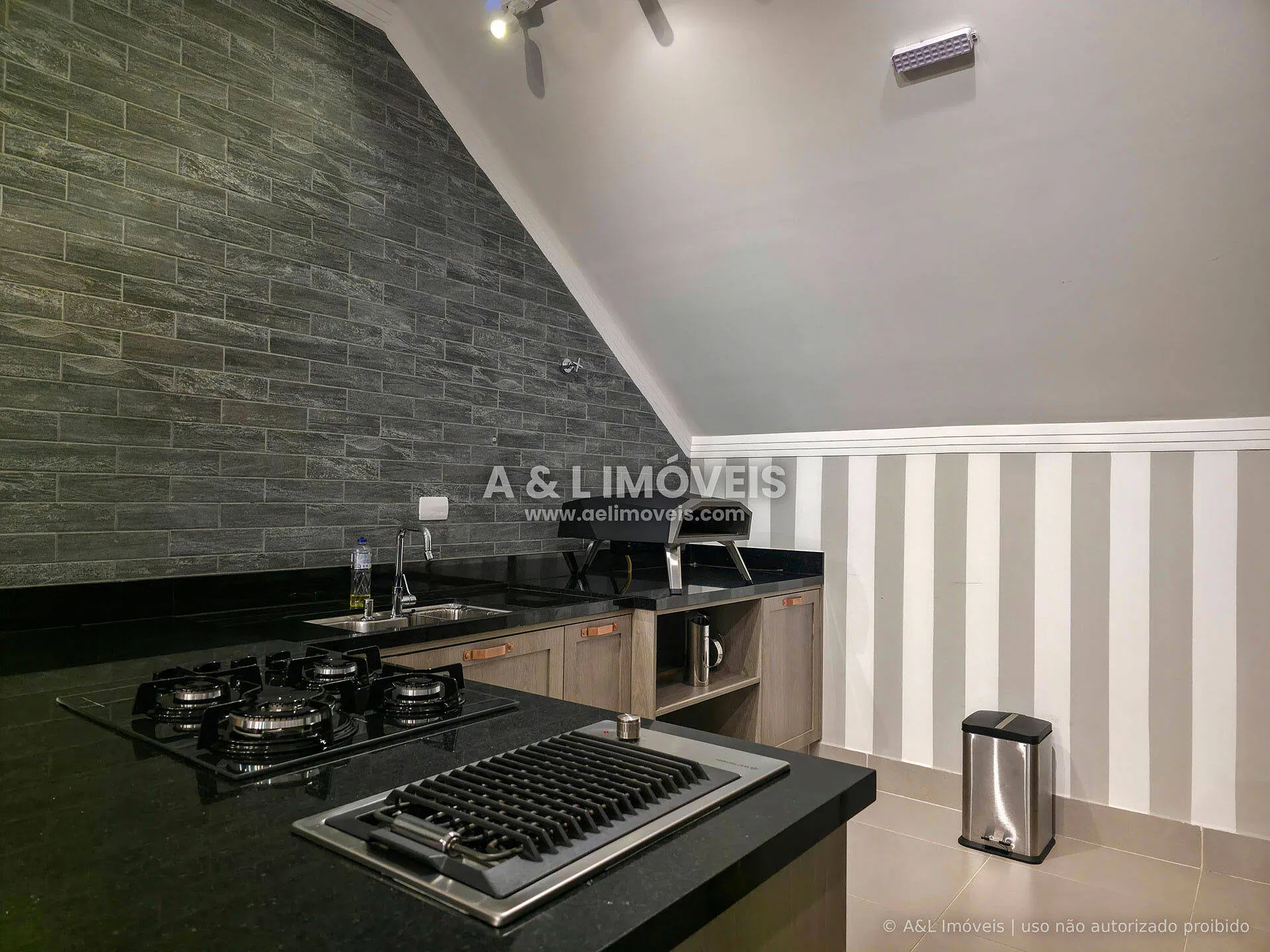 Imagem Apartamento à Venda Campos do Jordão | Capivari | 3 Dorms., Varanda Gourmet