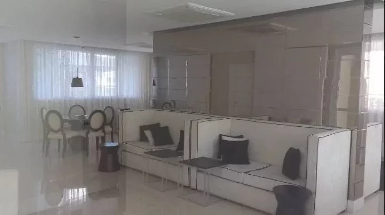 Imagem Flat disponível para venda no Condomínio Cadoro, com 54m², 2 dormitórios e 1 vaga