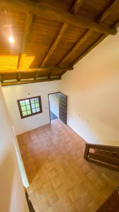 Imagem Casa à venda em Garopaba-SC, 2 quartos, 1 suíte, 1 vaga de garagem, 80m² - Jardim Panorâmico!