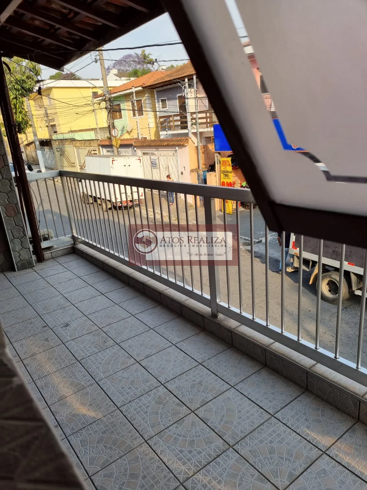 Imagem Sobrado à venda em Jardim Santa Cruz - São Paulo com 220M², 4 dormitórios e 3 banheiros por R$ 690.000,00