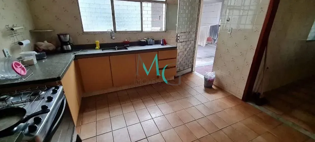 Imagem Casa com 4 dormitórios à venda, 362 m² por R$ 378.000,00 - Campo Grande - Rio de Janeiro/RJ
