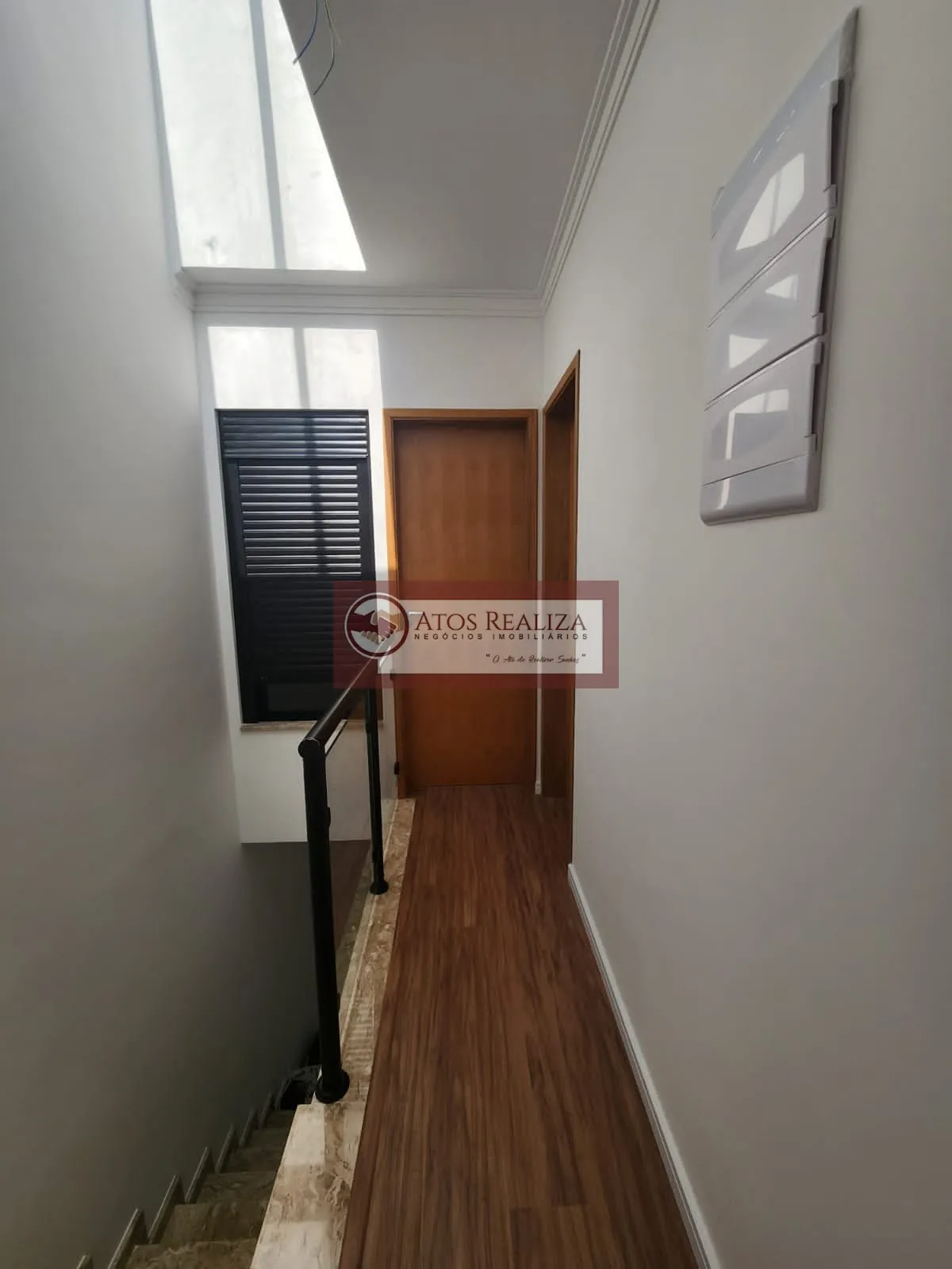 Imagem Sobrado à venda em Campo Grande, SP | 3 suítes, 130m²
