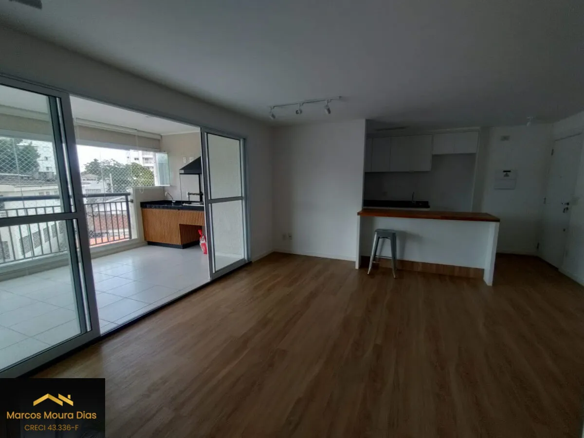 Imagem Apartamento à venda 86 m2, 2 dormitórios sendo 1 suíte, 2 vagas, churrasqueira na varanda, lavabo. Edifício com Lazer e Portaria 24 hs