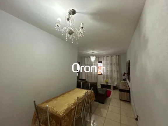 Imagem Casa com 2 dormitórios à venda, 117 m² por R$ 370.000,00 - Jardim Maria Inez - Aparecida de Goiânia/GO