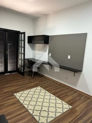 Imagem Casa de Condomínio em Morada dos Pássaros - Barueri