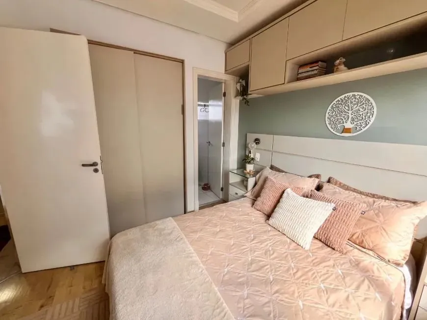 Imagem Casa Reformada em Condomínio com Suíte e Espaço Versátil Avenida Ecoville