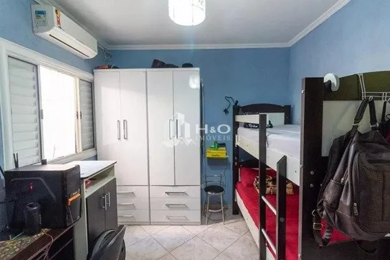 Imagem Sobrado Frontal à Venda na VILA RÉ- São Paulo/SP