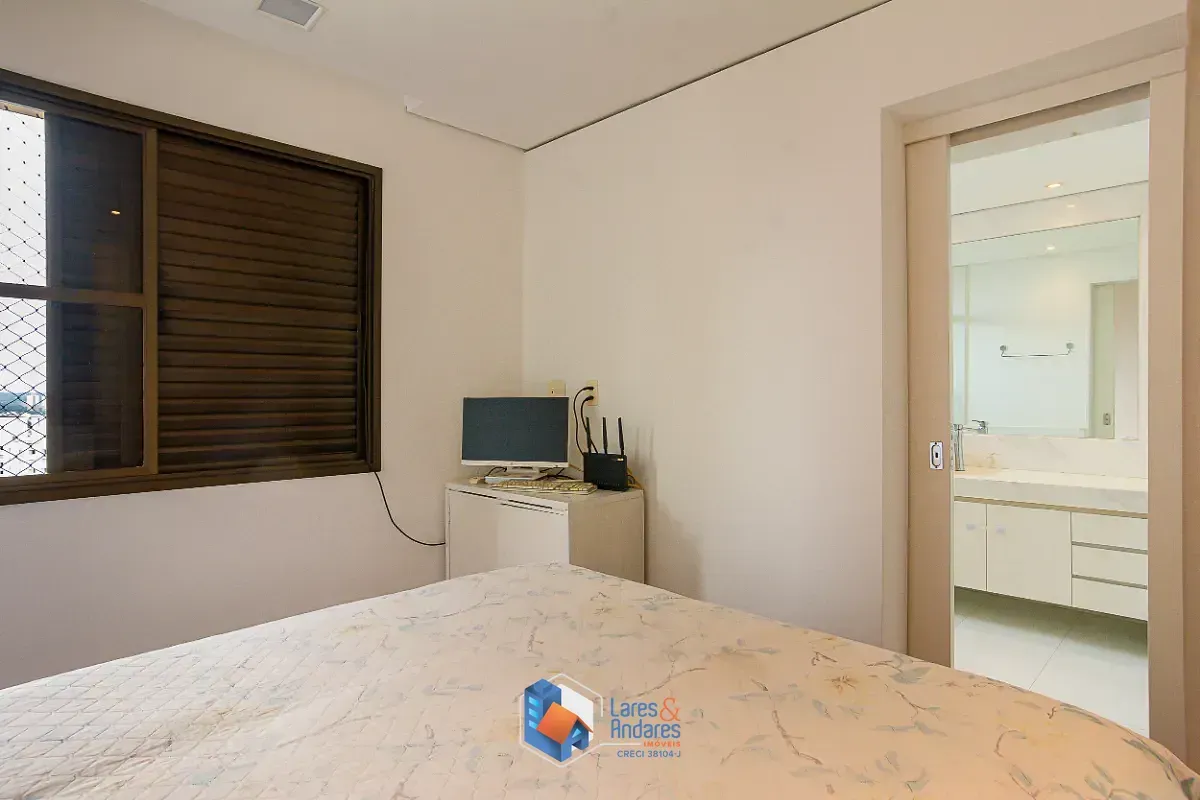 Imagem Cobertura para venda em Vila Suzana com 3 quartos, sendo 3 suítes, 283m²