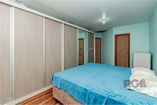 Imagem casa de 260m², bairro Costa e Silva