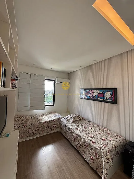 Imagem Apartamento - Venda no Villaggio Panamby 4 suítes 206m²