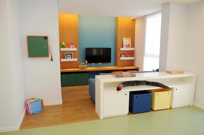 Imagem Apartamento com 2 Quartos à Venda,  em Todos os Santos - Rio de Janeiro