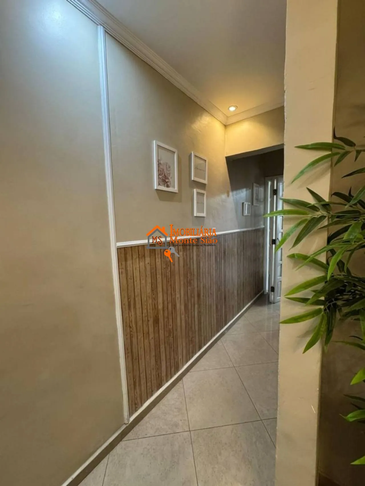 Imagem Sobrado com 3 dormitórios à venda, 147 m² por R$ 675.000,00 - Jardim Paraventi - Guarulhos/SP