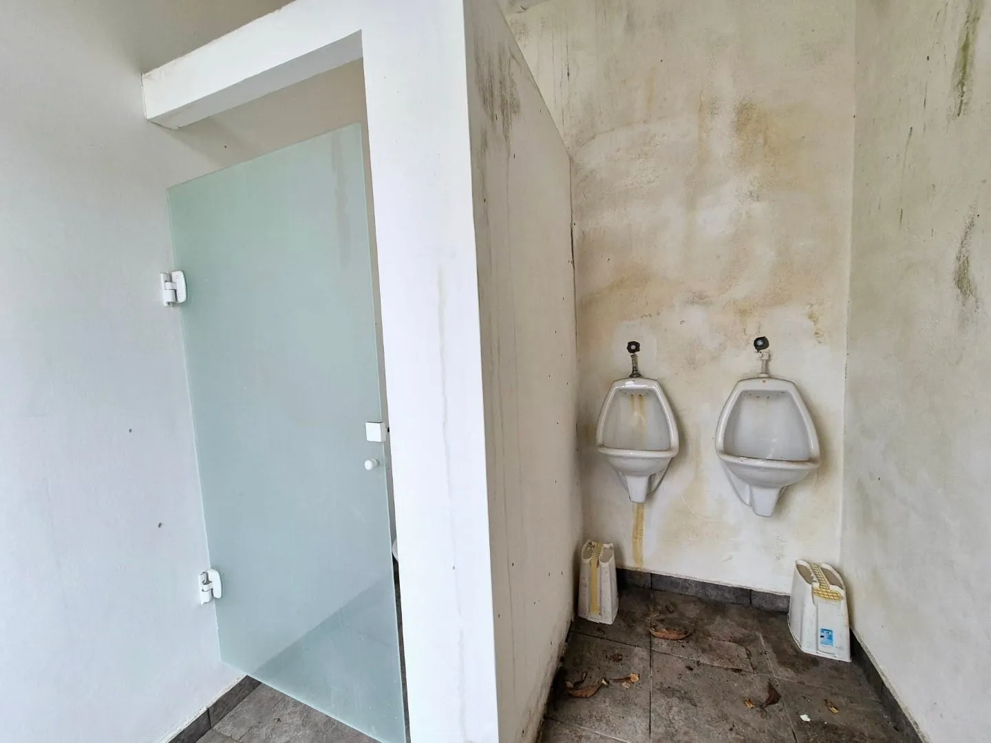 Imagem Imóvel Comercial Exclusivo no Centro de Pindamonhangaba com Estrutura Versátil e Localização Estratégica!