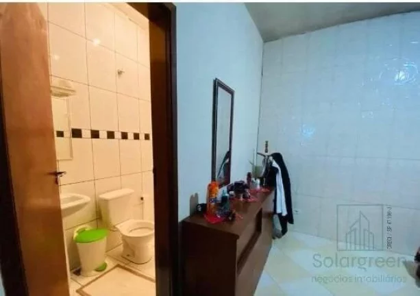 Imagem Casa de 3 dormitórios à Venda, por R$ 450.000,00 Mairiporã/SP