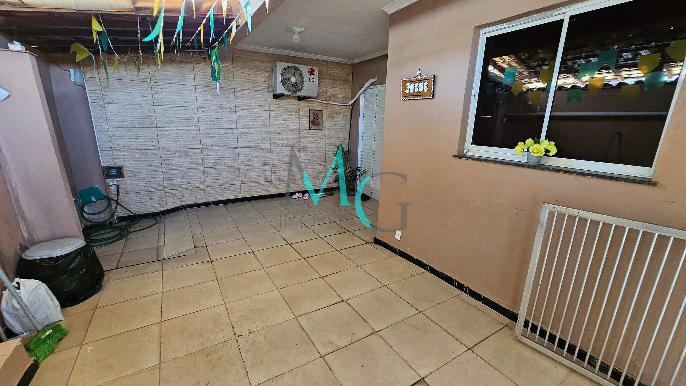 Imagem Casa com 2 dormitórios à venda, 75 m² por R$ 450.000,00 - Campo Grande - Rio de Janeiro/RJ