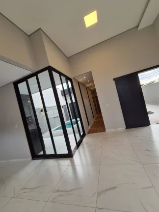 Imagem CASA TERREA - HORTO 2 COM PISCINA
