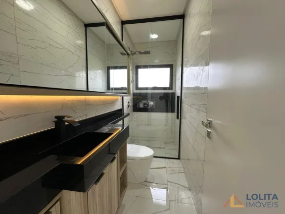 Imagem CASA COM 3 QUARTOS E 2 VAGAS DE GARAGEM À VENDA EM SÃO JOSÉ/SC