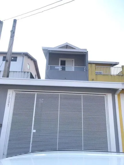 Sobrado com 3 Quartos à Venda, 180 m² em Jardim Das Indústrias - São José Dos Campos