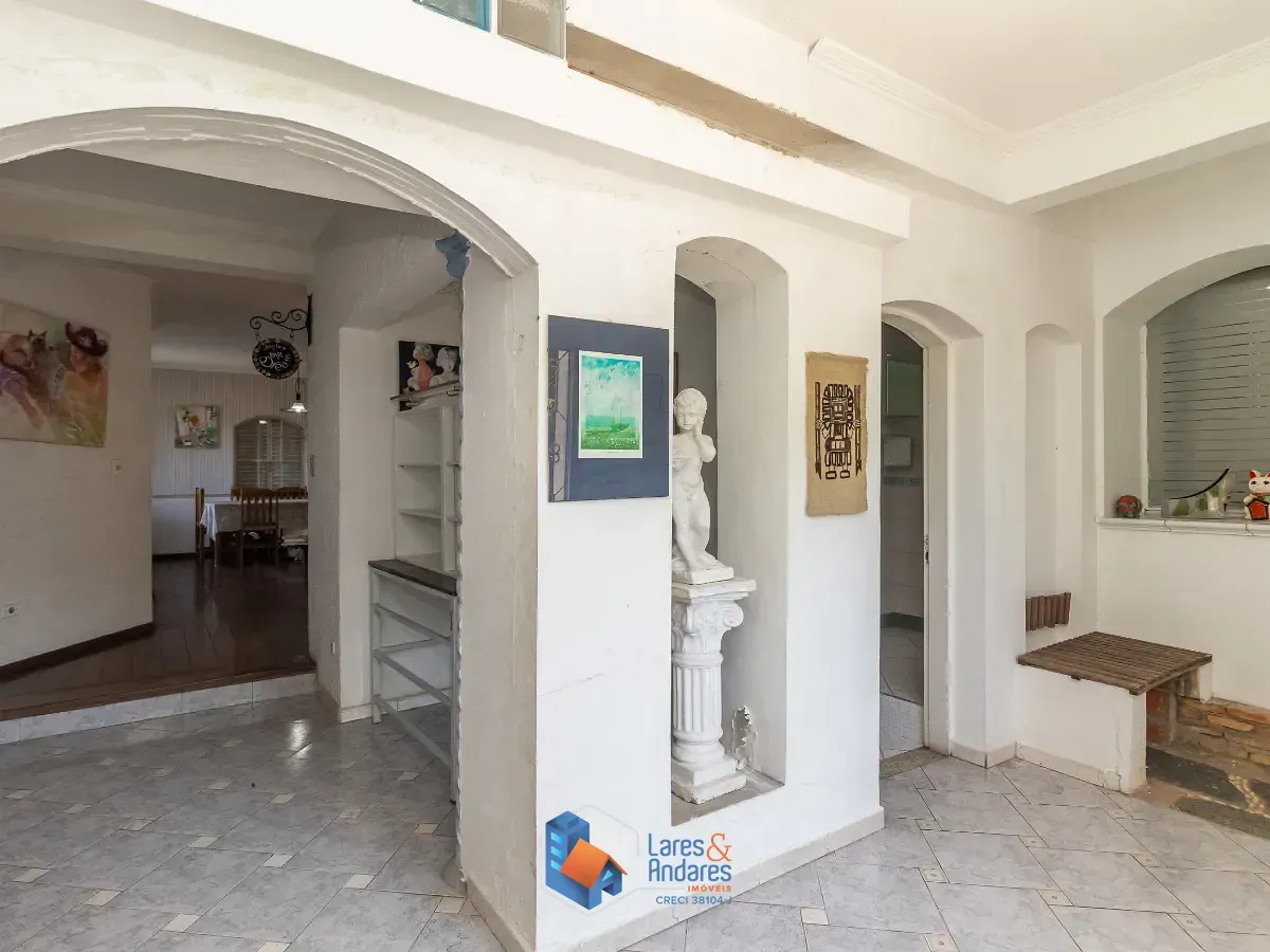 Imagem Sobrado para venda em Vila Indiana com 5 quartos, sendo 3 suítes, 500m²