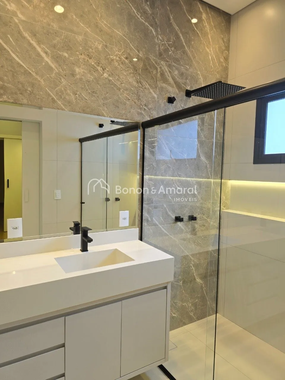 Imagem Casa à venda com 3 quartos ( 3 suítes + escritório) no Condomínio Santorini, Parqur Brasil 500, Paulínia