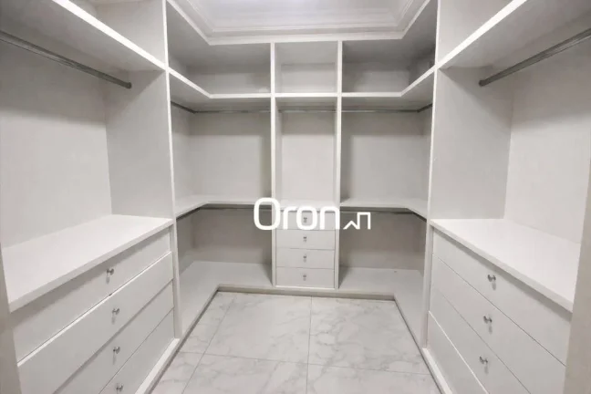 Imagem Sobrado à venda, 360 m² por R$ 999.000,00 - Parque Industrial João Bras 2 - Goiânia/GO