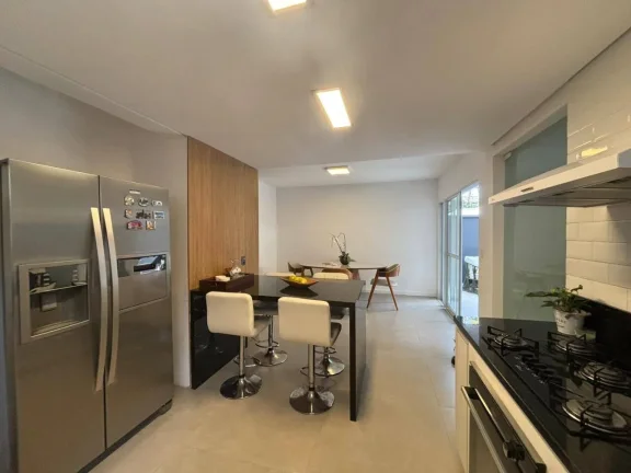 Imagem Casa com 4 dormitórios à venda, 300 m² por R$ 1.690.000,00 - GRANJA VIANA - JARDIM DAS FLORES - Cotia/SP