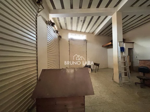 Imagem Casa com ponto comercial à venda no bairro Jardim das Roseiras - Igarapé/MG.