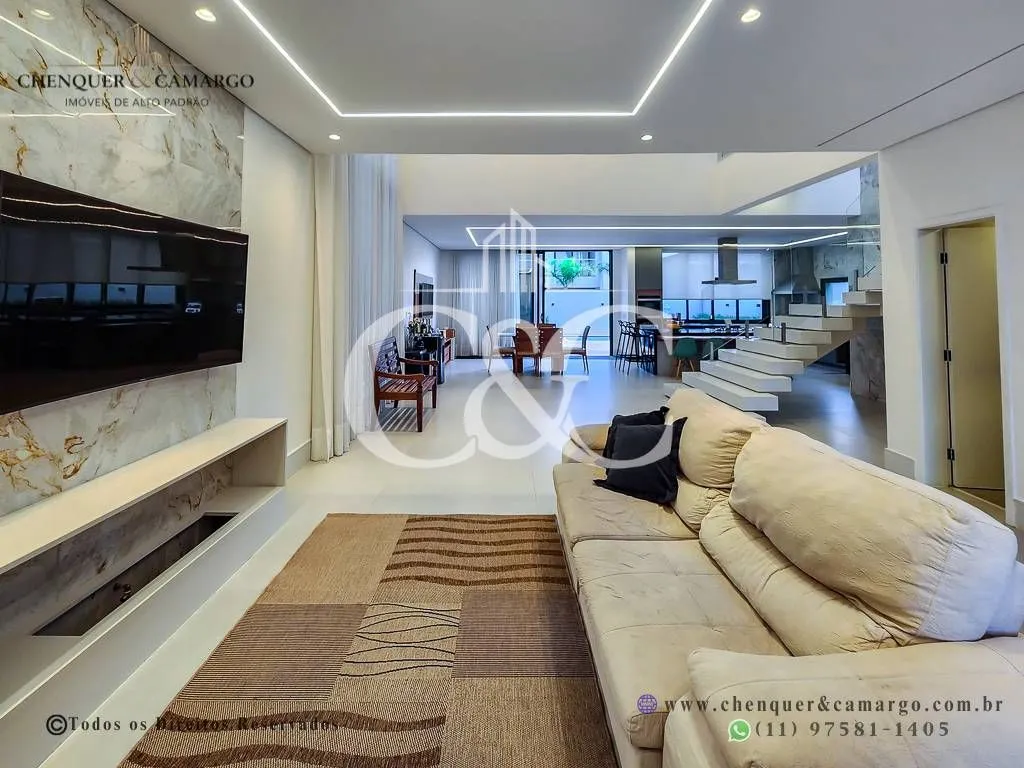 Imagem Casa porteira fechada à venda no Brisas Jundiaí, 333m², 4 dormitórios e piscina climatizada