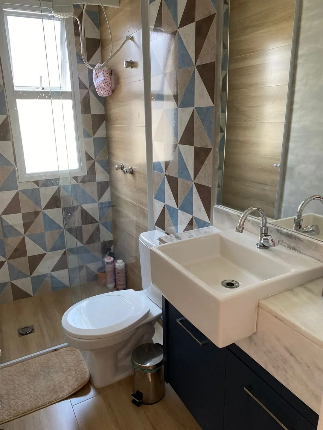 Imagem Casa à venda 3 Quartos, 1 Suite, 4 Vagas, 250M², Crispim, Pindamonhangaba - SP
