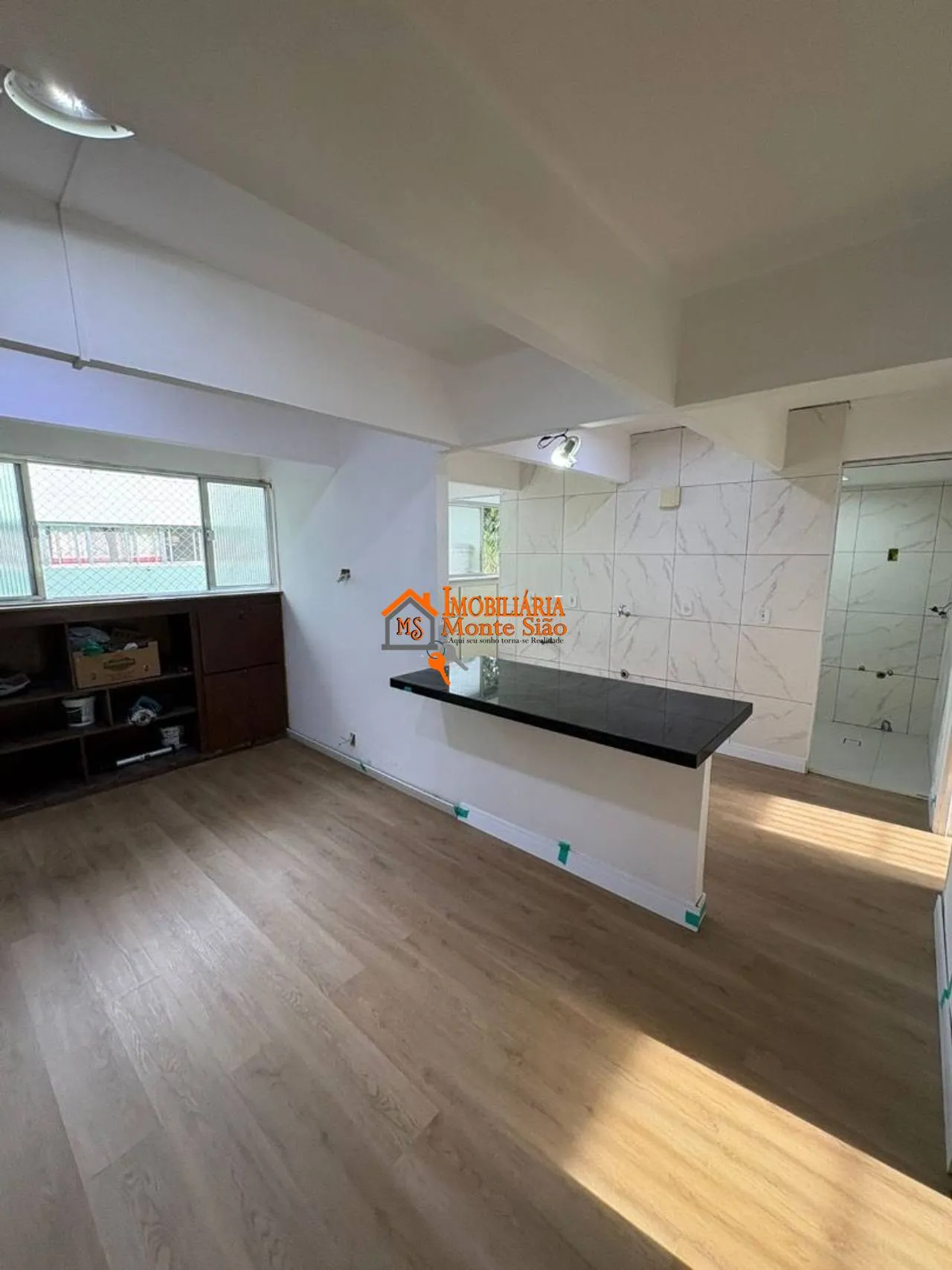 Imagem Apartamento com 3 dormitórios à venda, 63 m² por R$ 375.000,00 - Parque Cecap - Guarulhos/SP