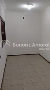 Imagem Sobrado em Condomínio Fechado na Rodovia Dom Pedro - 196 m² Construídos em Terreno de 800 m²