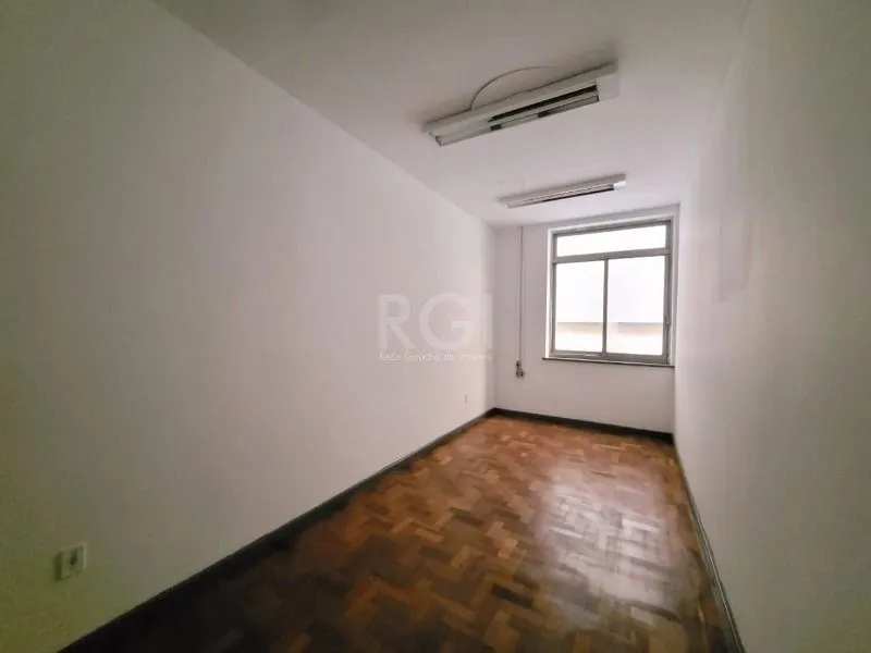 Imagem Amplo Conjunto Comercial 1.499m² no Centro Histórico de Porto Alegre