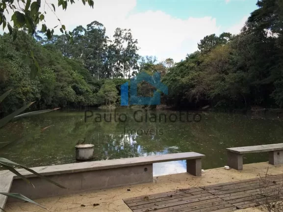 Imagem Lote de Alto Padrão no Jardim Mediterrâneo na Granja Viana