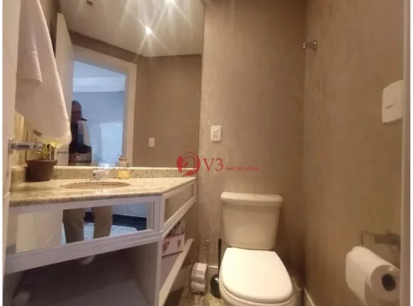 Imagem Apartamento com 152 metros quadrados cozinha, 3 salas com 1 lavabo, 3 quartos com suítes, varanda, closet, 3 vagas de garagem