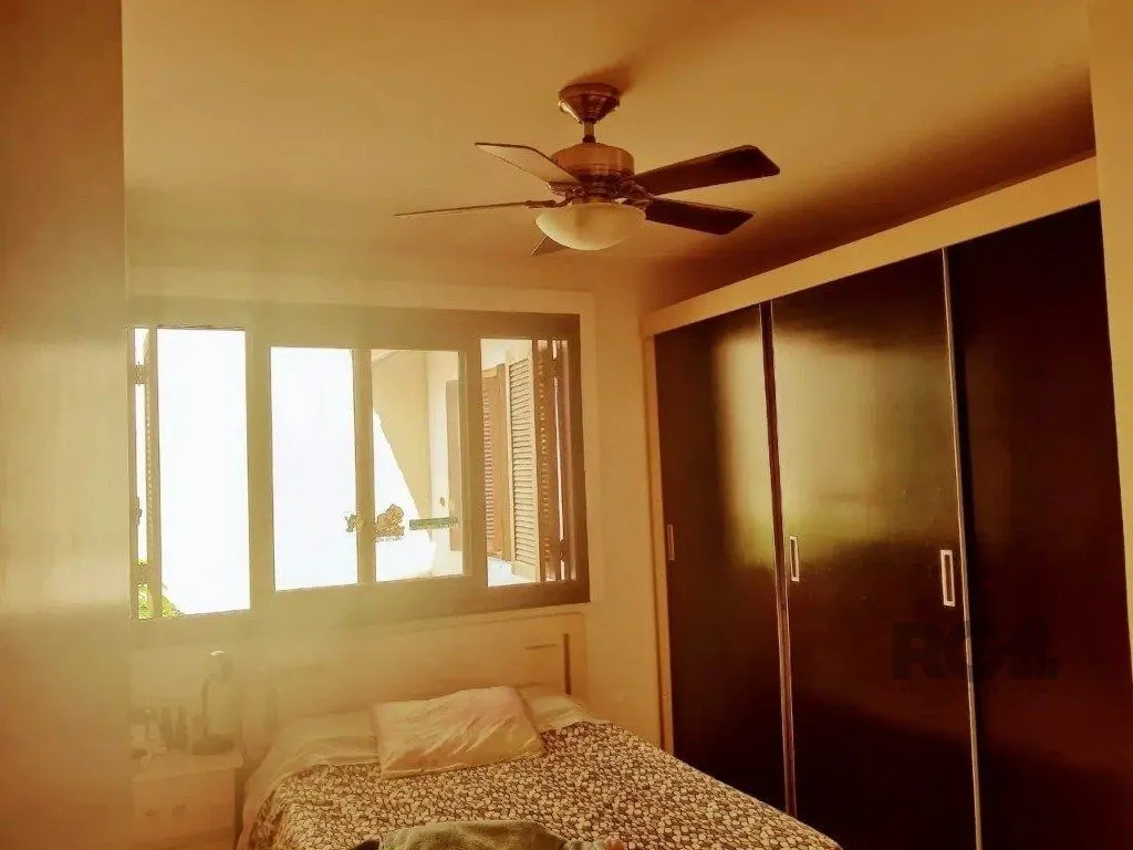 Imagem Casa com 3 dormitórios no bairro Tristeza