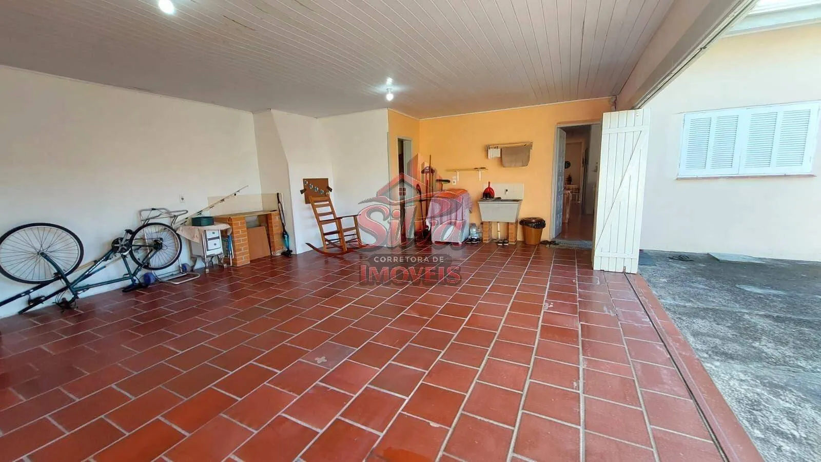 Imagem C254 | Casa 4 dormitórios à venda a 200m do mar em Imbé