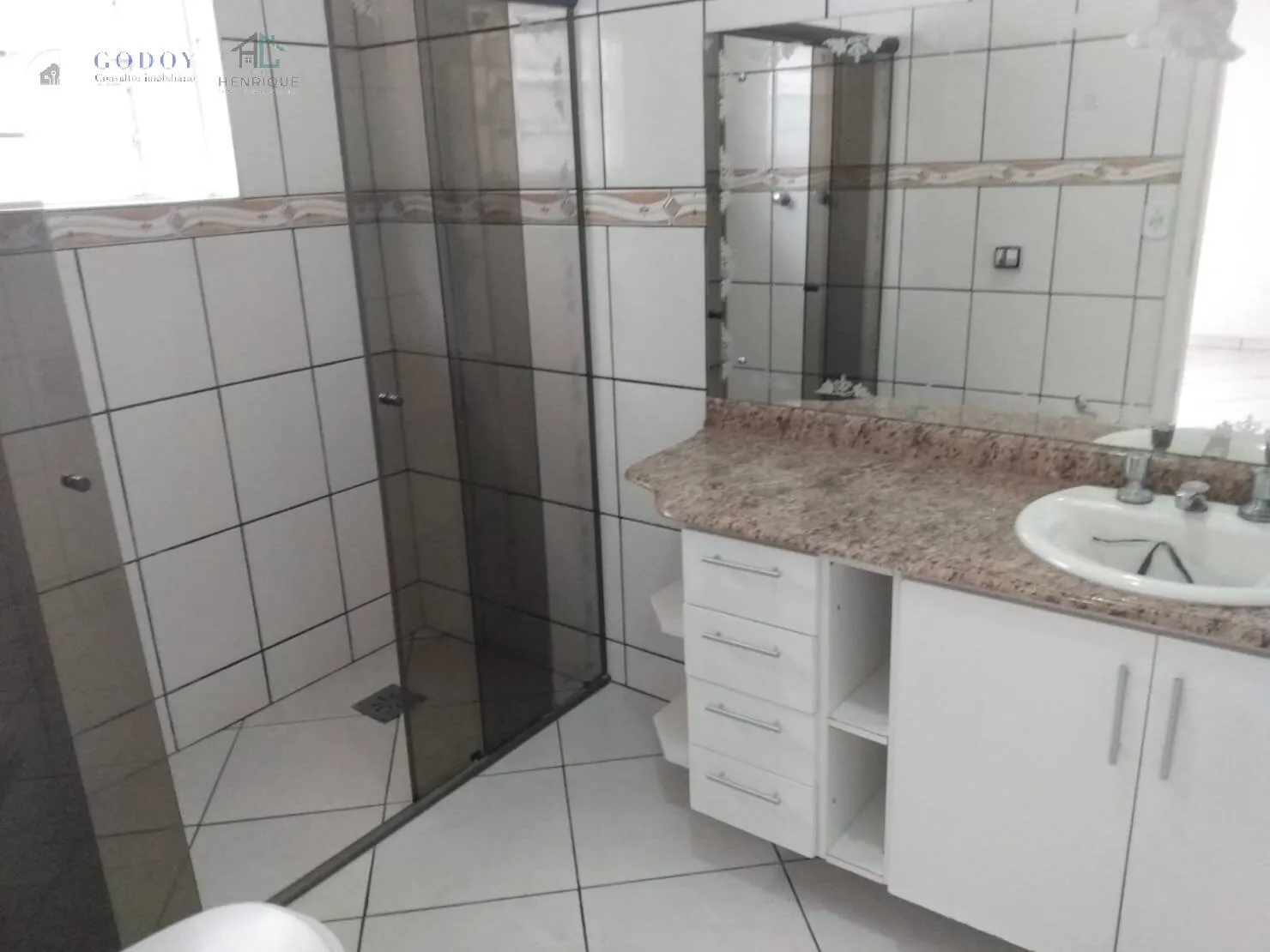 Imagem Casa para Locação 3 Quartos, 2 Suites, 4 Vagas, 660M², Jardim Residencial Doutor Lessa, Pindamonhangaba - SP