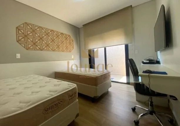 Imagem Casa À Venda em Condomínio Alphaville Zona Sul-Votorantim