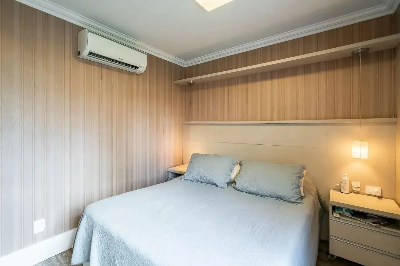 Imagem Apartamento Garden 3 dorm, semimobliado com Pátio no Bairro Santana
