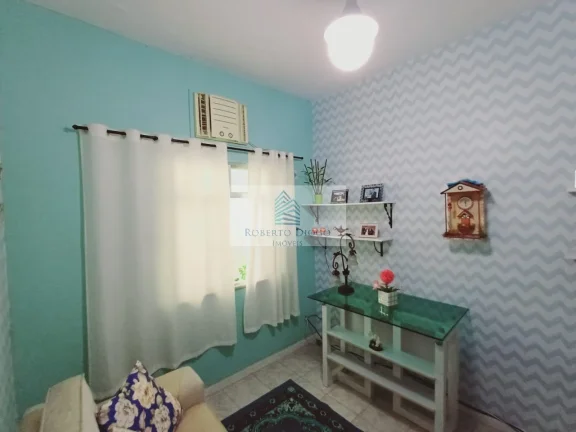 Imagem Imperdível oportunidade! Casa em condomínio à venda no Rio de Janeiro-RJ, 4 quartos, 2 suítes, 2 salas, 3 banheiros, 4 vagas, 230m².