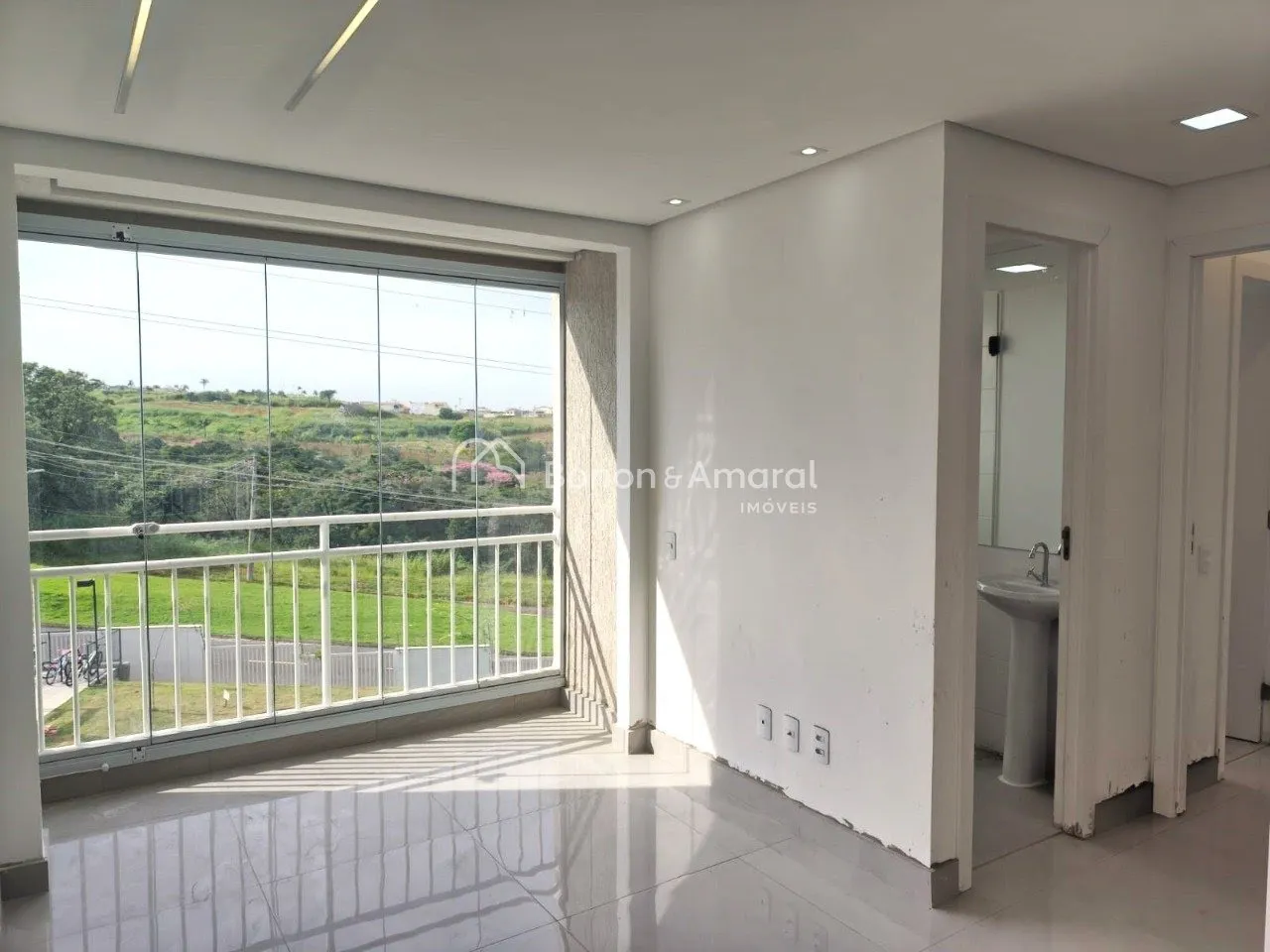 Imagem Apartamento novo e reformado para venda Jardim das Cerejeiras, condominio com lazer completo