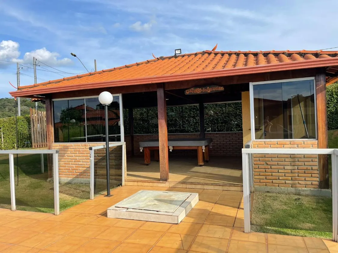 Imagem Vendo um lindo sítio em Igarapé ( 750.000,00 ) com 1.000 m²