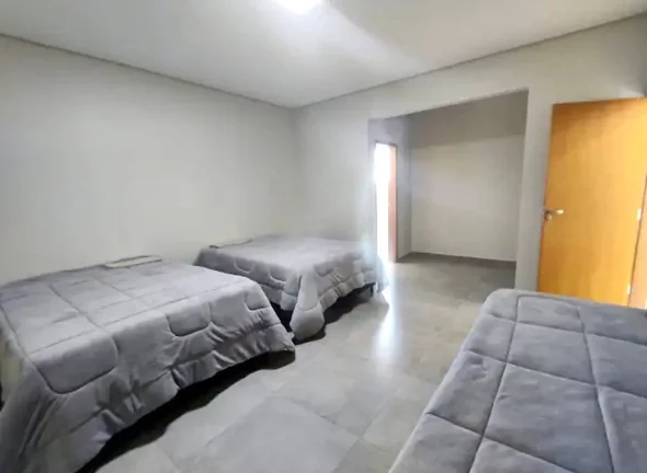 Imagem VENDO CASA NINHO VERDE