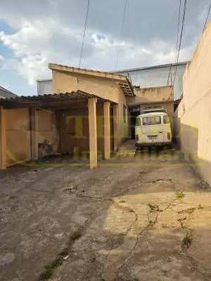 Imagem Terreno 196m² com 2 Casas Jardim Roberto Osasco - Potencial de Renda